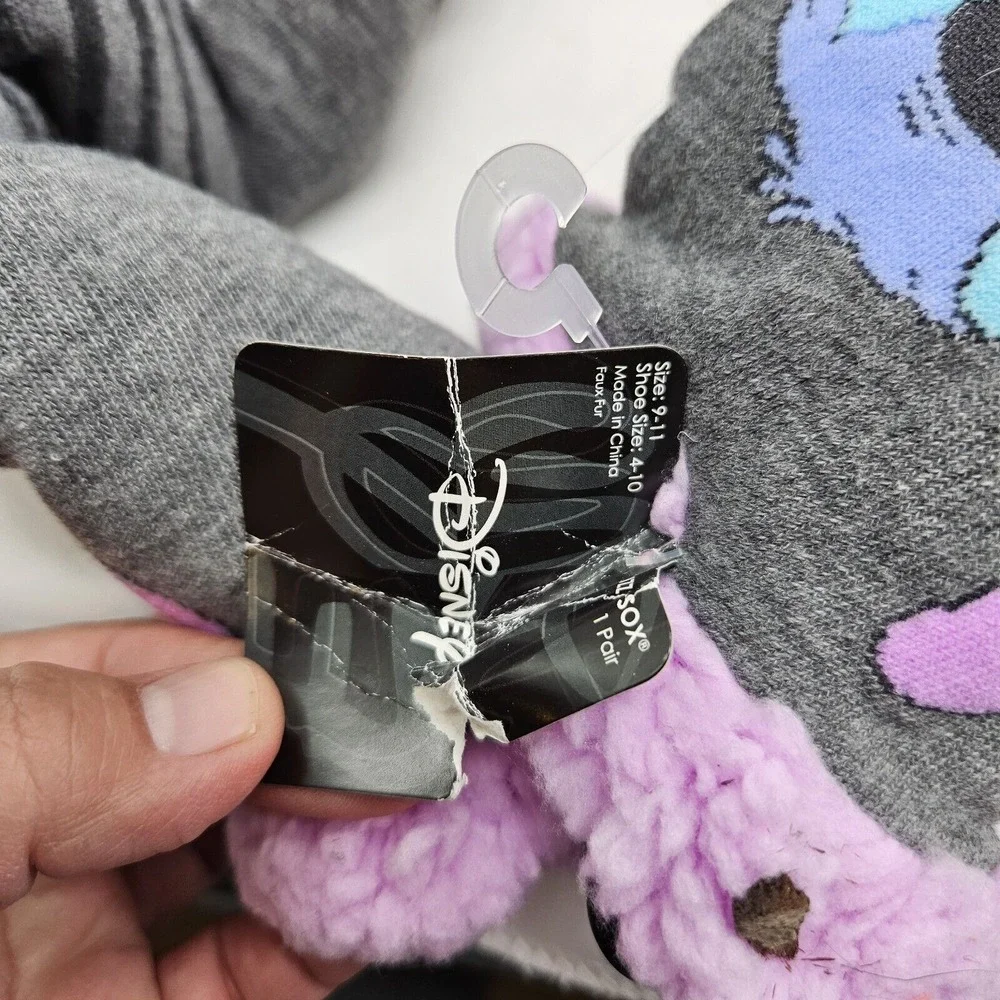 Disney Stitch Women's Lounge Socks Shoe Size 9-11 NWT‎